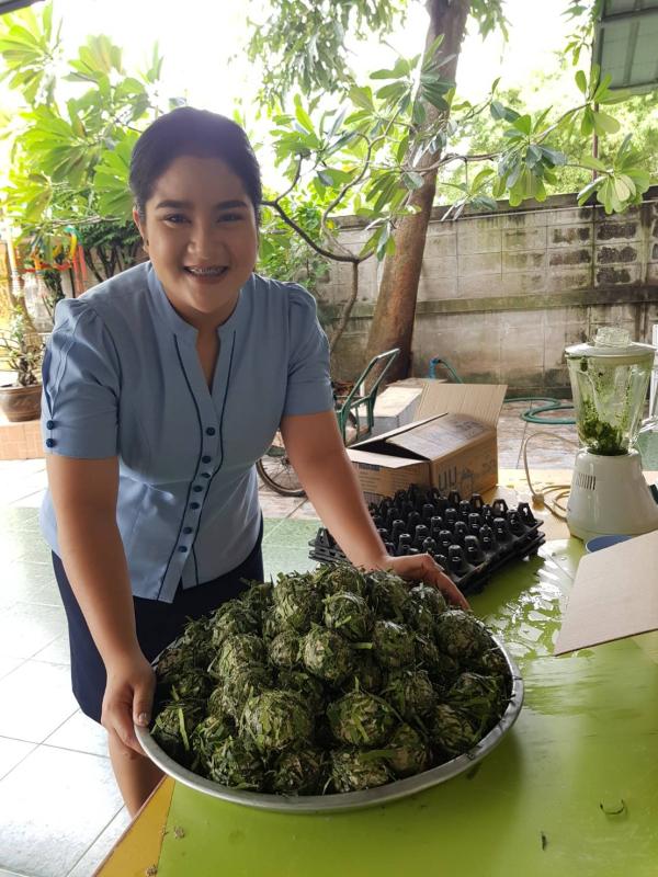 ทำไข่เค็มสมุนไพร นำรายได้ช่วยเหลือผู้ประสบภัยทางธรรมชาติ ณ ประเทศอินโอนีเซีย