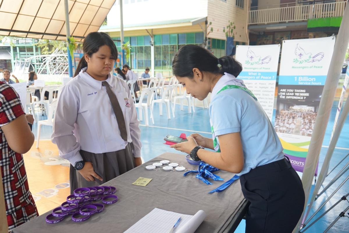 จัดซุ้มกิจกรรม messengers of peace 
