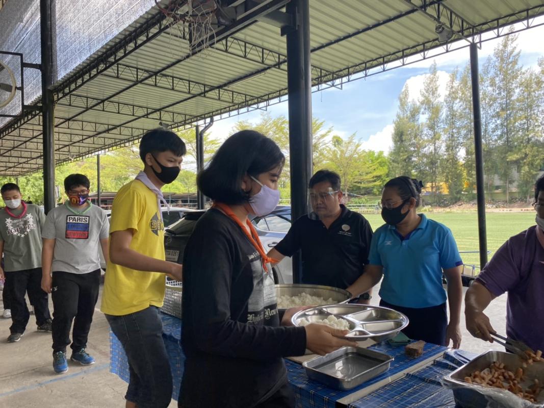 จัดเตรียมอาหาร