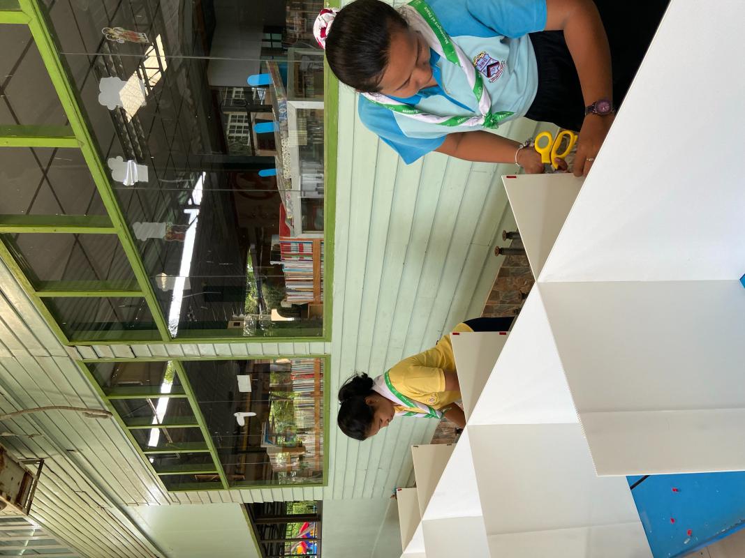 กิจกรรมเตรียมที่กั้นระหว่างรับประทานอาหาร