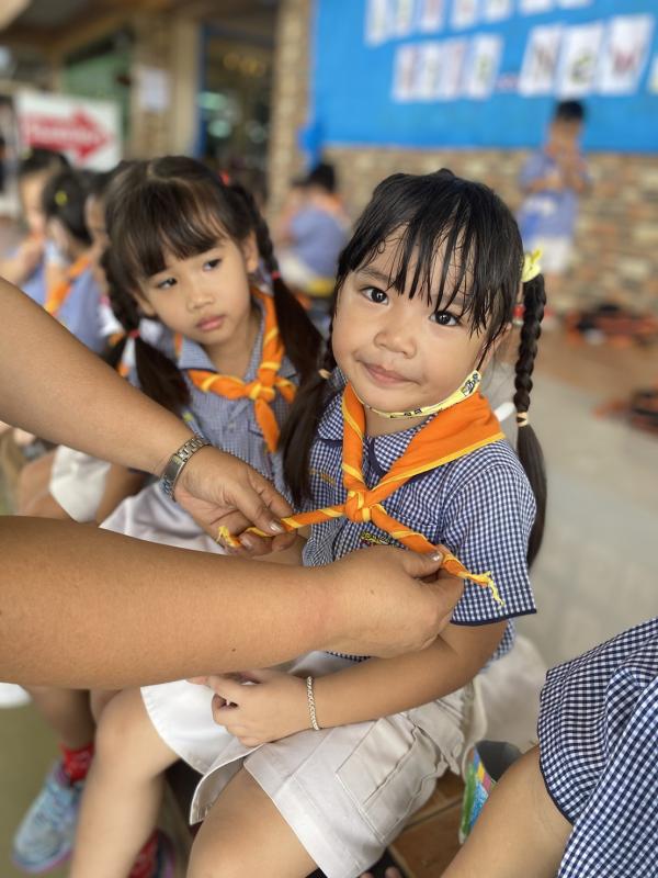 การแต่งกายให้นักเรียน