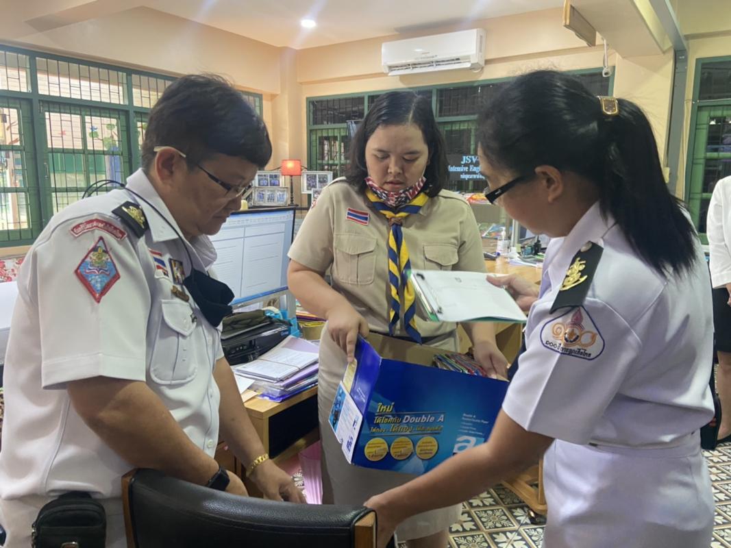 จิตอาสาจัดเอกสาร