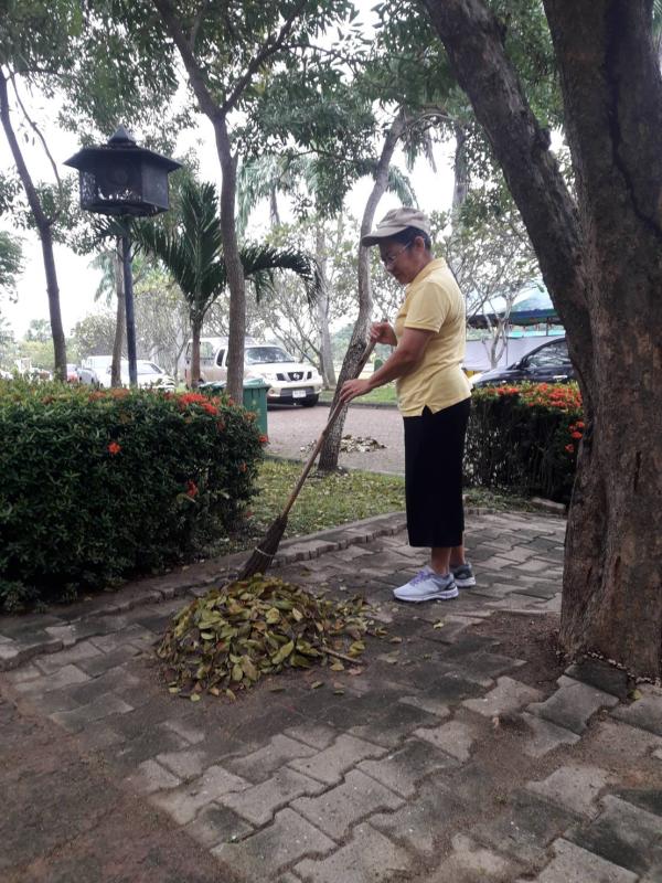 บำเพ็ญประโยชน์