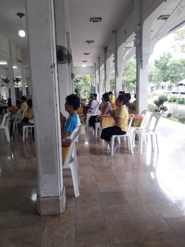 ทำบุญถวายสังฆทาน