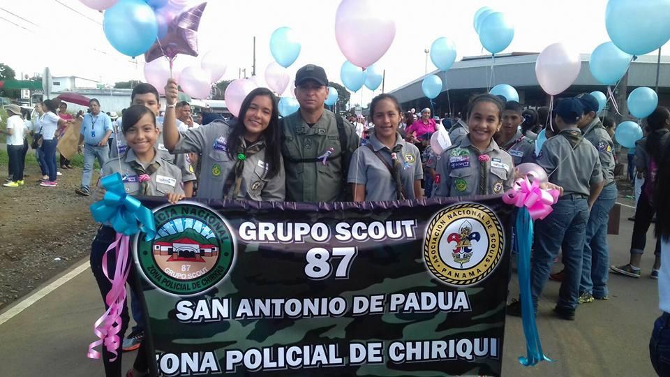 Caminata de la Cinta Rosada y Celeste 2015