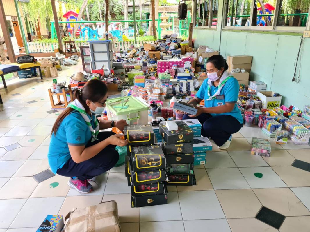 จิตอาสา จัดของทำความสะอาด