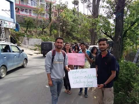 Silent march against tobacco 