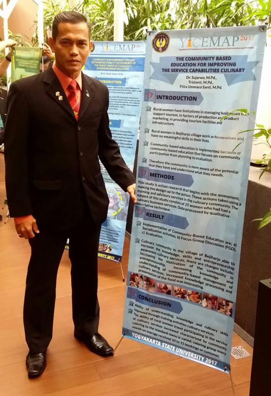 Pembentangan di Yogyakarta International Conference