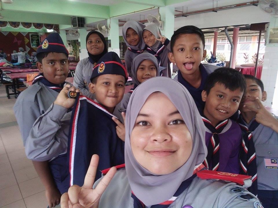 KEM LENCANA KERIS GANGSA DAN LENCANA BASIKAL  PENGAKAP DAERAH BALIK PULAU