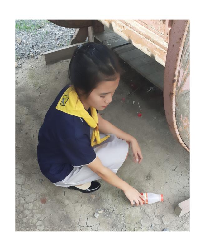 จิตอาสาเก็บขยะบริเวณวิทยาลัย