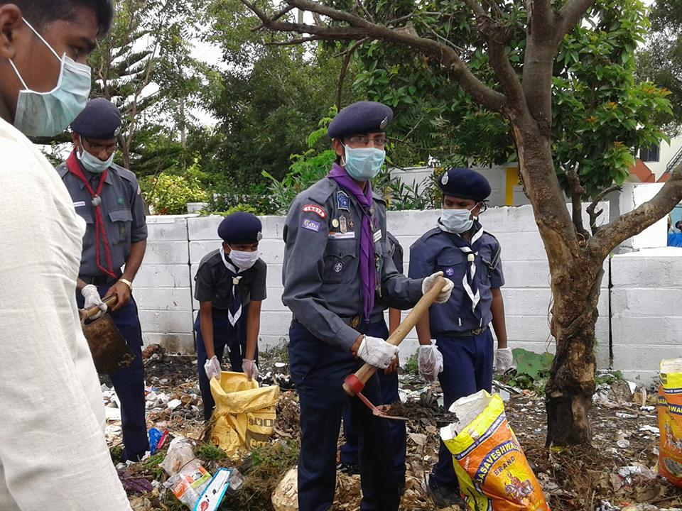 Swachata Abhiyan at Brindavan Extension with Rotary Brindavan School, Mysuru