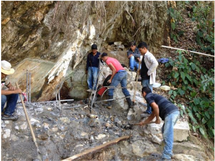 Renovación de Acueducto de la comunidad de Ojos de Agua
