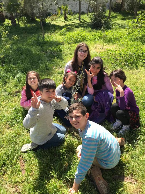 Volunteer service at Primary School for Special Education Class