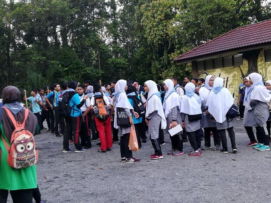Hip-hip..Horey....Pendakian Keamanan Sedunia 2019