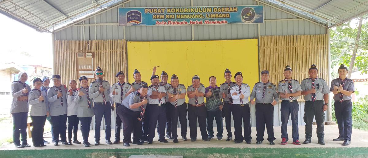 LAWATAN BALAS ROMBONGAN PPMCS BAHAGIAN PEDALAMAN BAWAH KE LIMBANG, SARAWAK. 