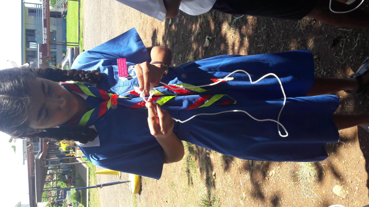 KNOTTING LESSON TO 1ST LOVU LIONS