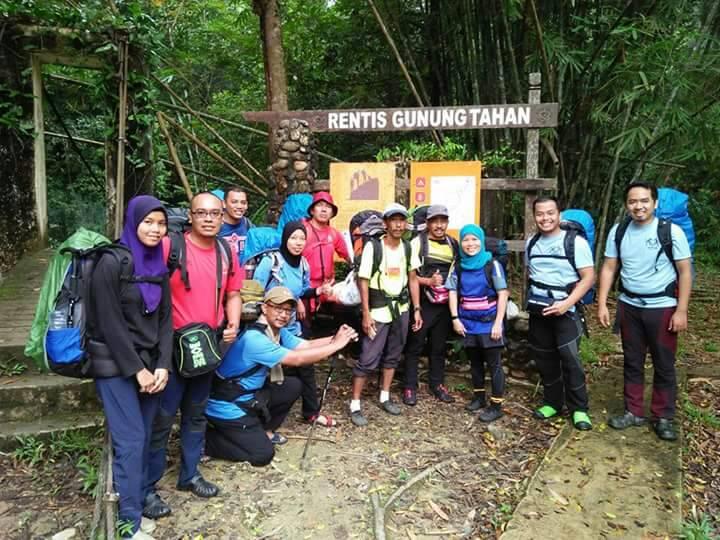 Cabaran Mendaki Gunung Tahan 2017 oleh Kelab Mendaki Oghe Lama & Pasukan Kelana Mas