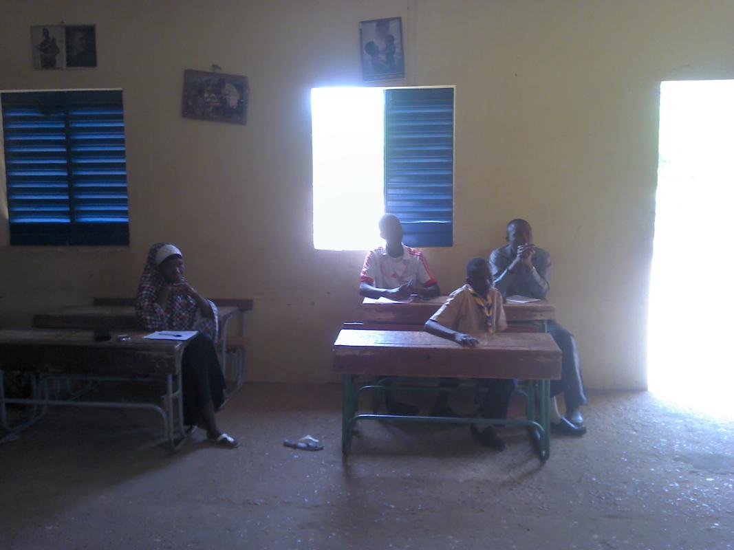 formation des jeunes scouts de Tillabery