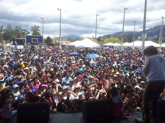VIVAMOS CON VALORES 2014