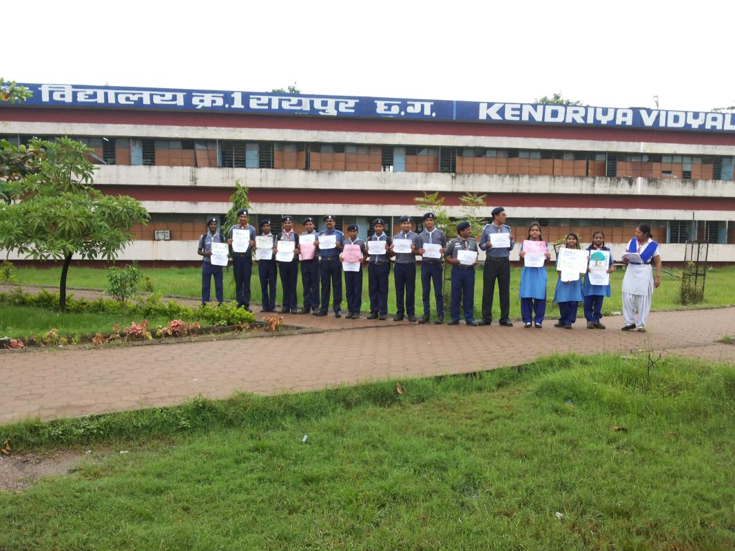 International Peace Day observed on 21st September 2014 at K. V. No.1 Raipur