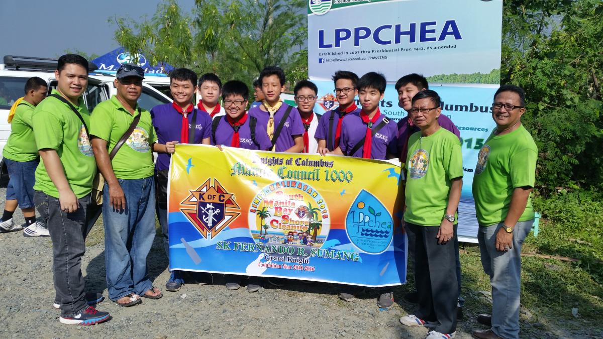 CKSC Scouts joins Knights of Columbus 'Linis-Kalikasan 2015' Manila South Bay Shore Clean-Up