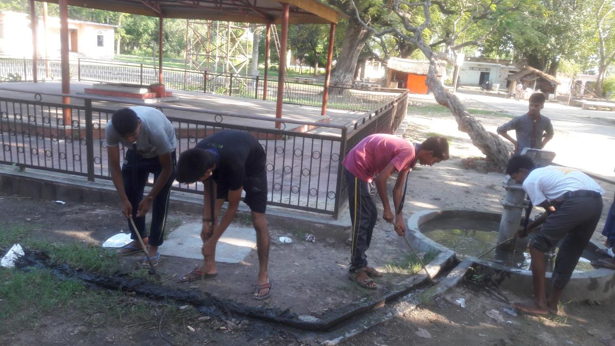 स्काउट्स ने स्वच्छ भारत-सुन्दर भारत अभियान को गति प्रदान की।