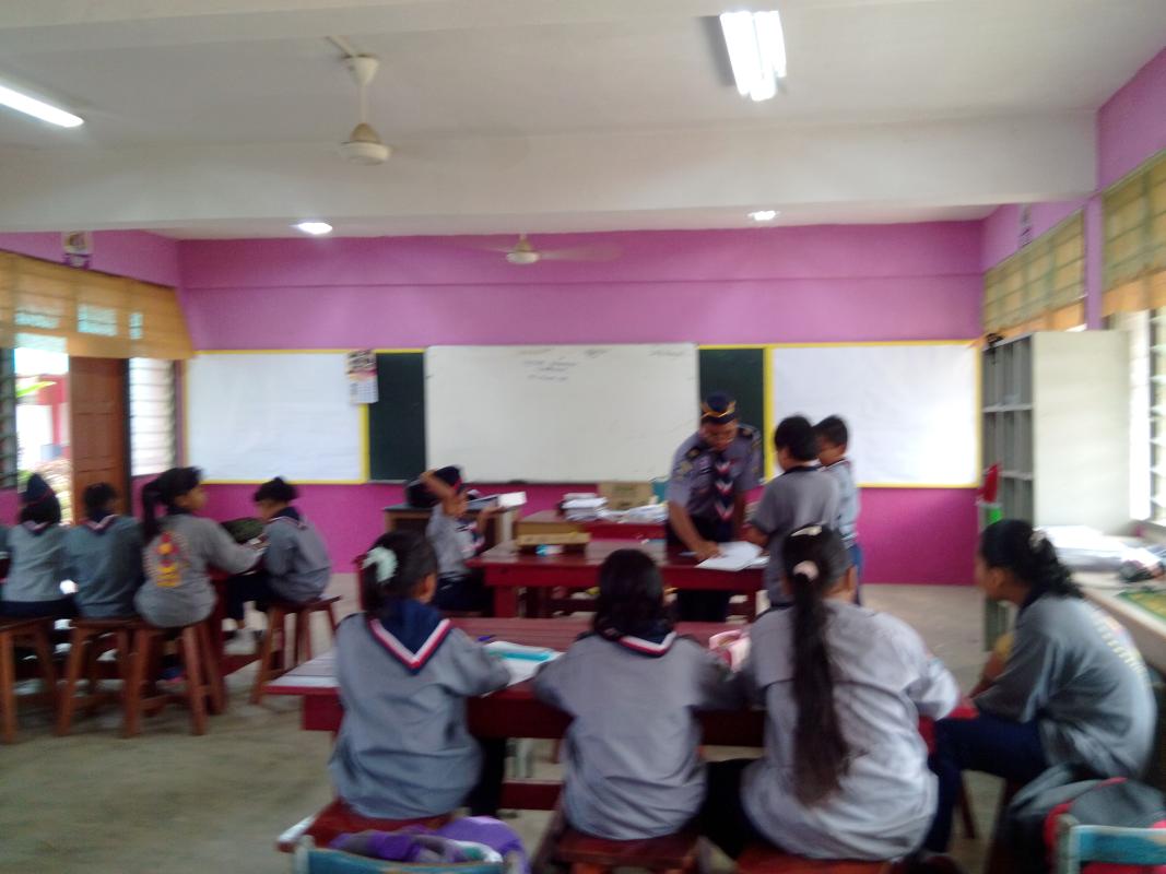 Aktiviti Lencana Kegemaran (Koleksi Hobi dan Kraftangan)