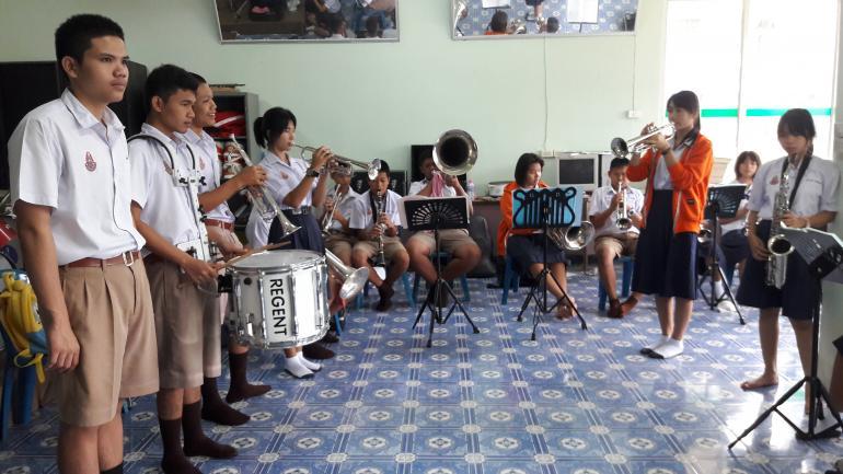 ซ้อมวงดุริยางค์