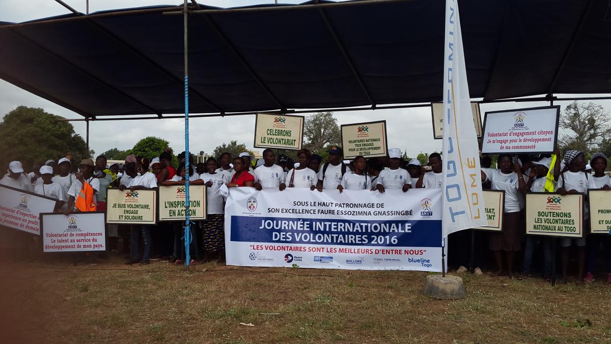 Celebration de la journee Internationale des Volontaires
