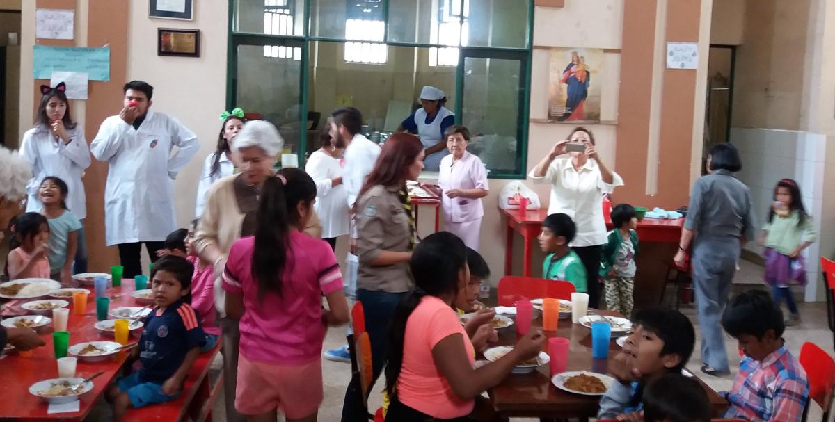 YO AYUDO AL COMEDOR INFANTIL CALA CALA