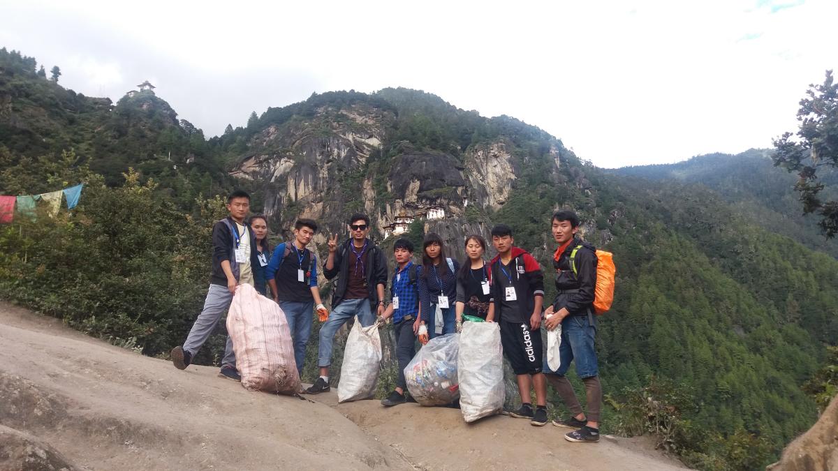 Emptying the pits on the way towards  Taktshang 