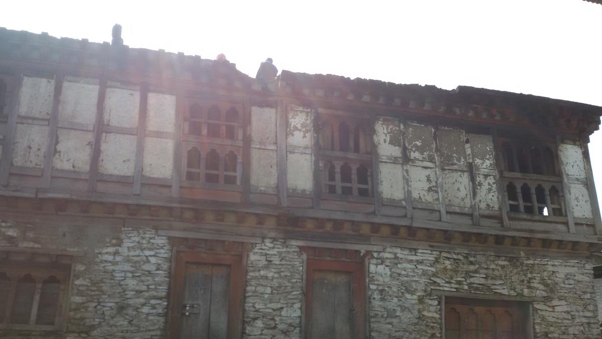 Fire leaves Family Home 