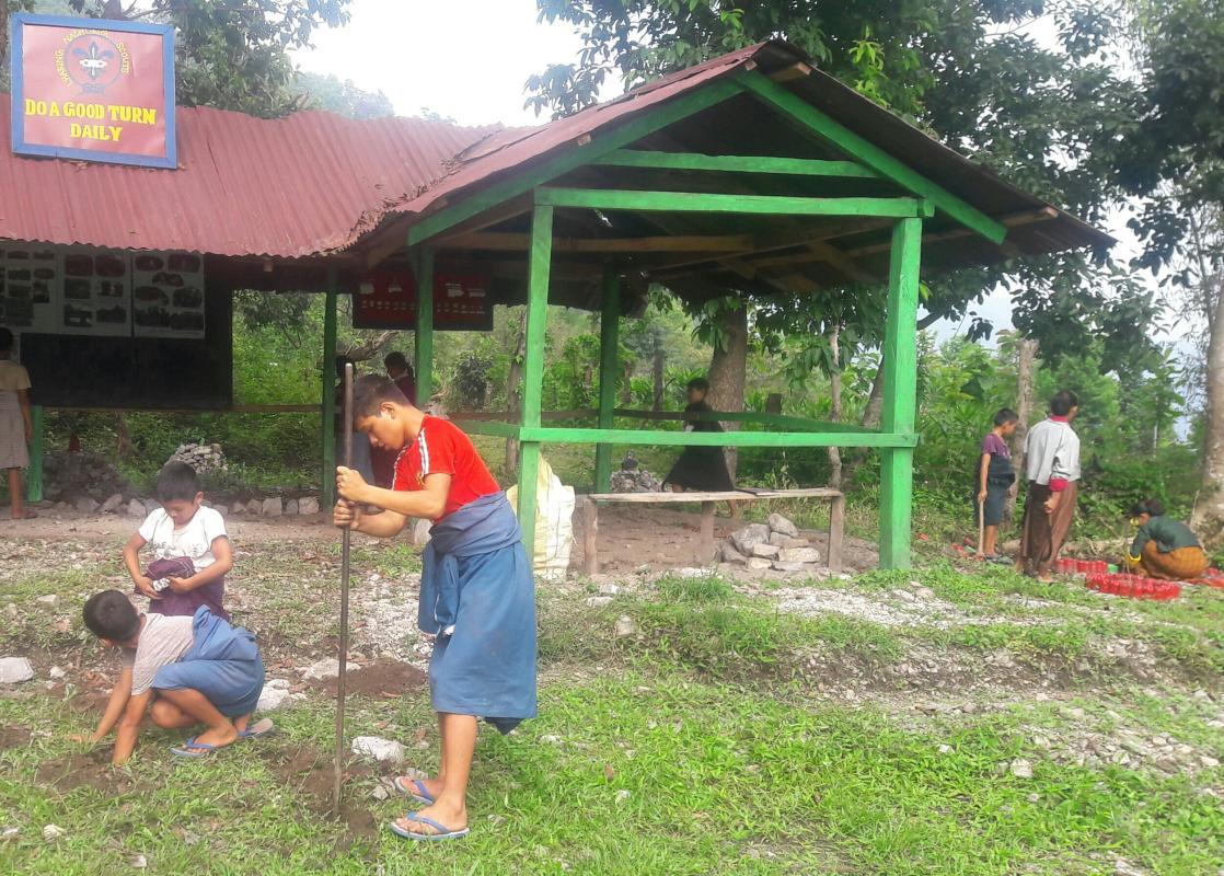 Scout Den Beautification