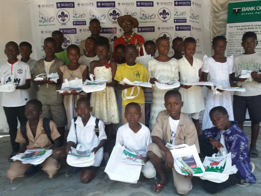 Célébration de  la journée internationale de la paix par les scouts messagers de la paix du Bénin