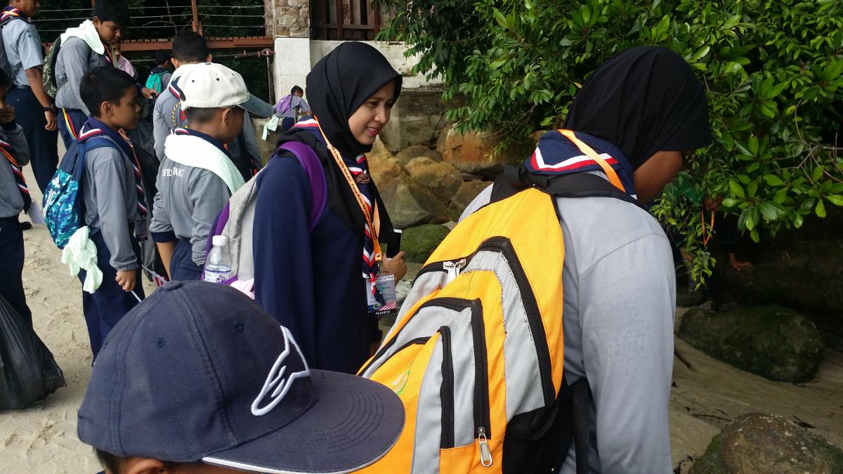 MERDEKA WALK AND CLEAN UP THE WORLD 2017