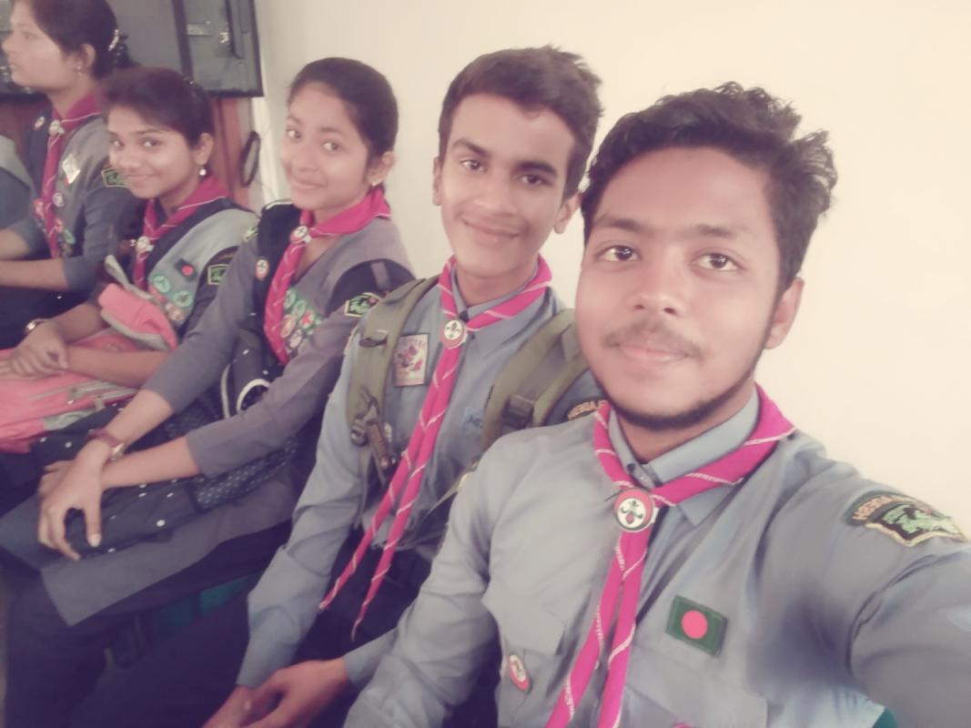 জেএসসি পরীক্ষায় এ+ প্রাপ্ত স্কাউটদের সংবর্ধনা। 