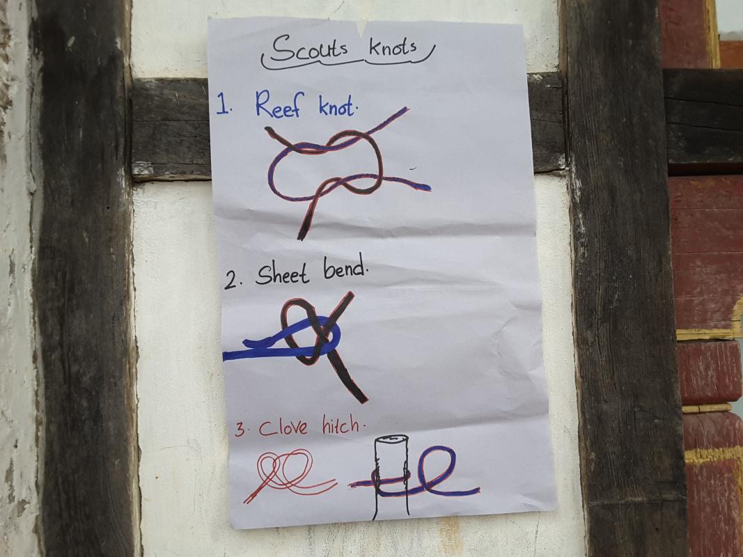 Rope work with basic knotes