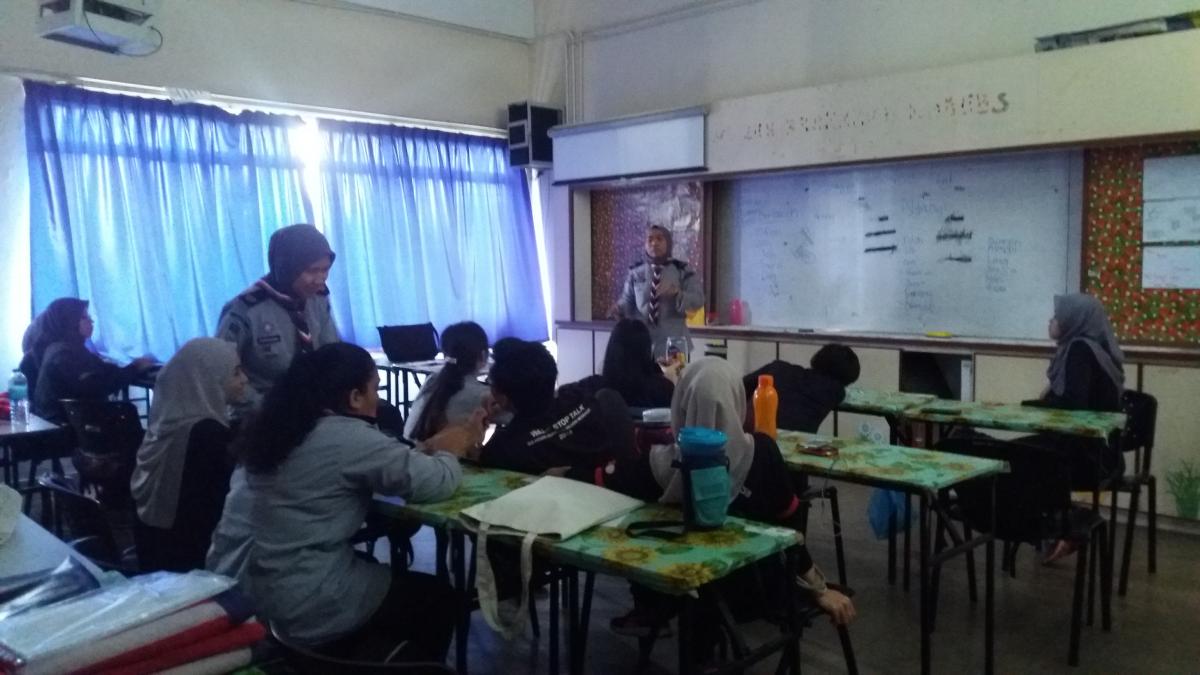 Perbincangan Gimik Sambutan Hari Kemerdekaan kali ke-61