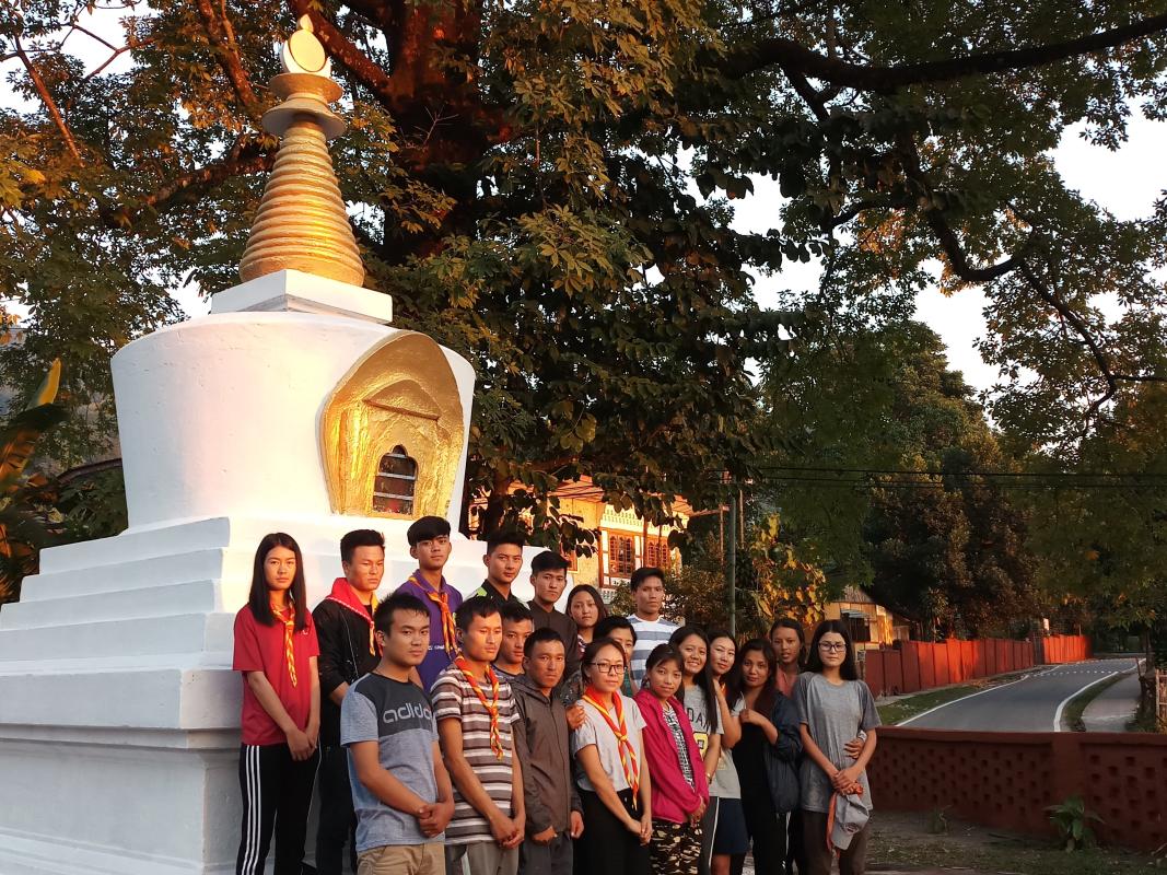 Stupa White Washing 