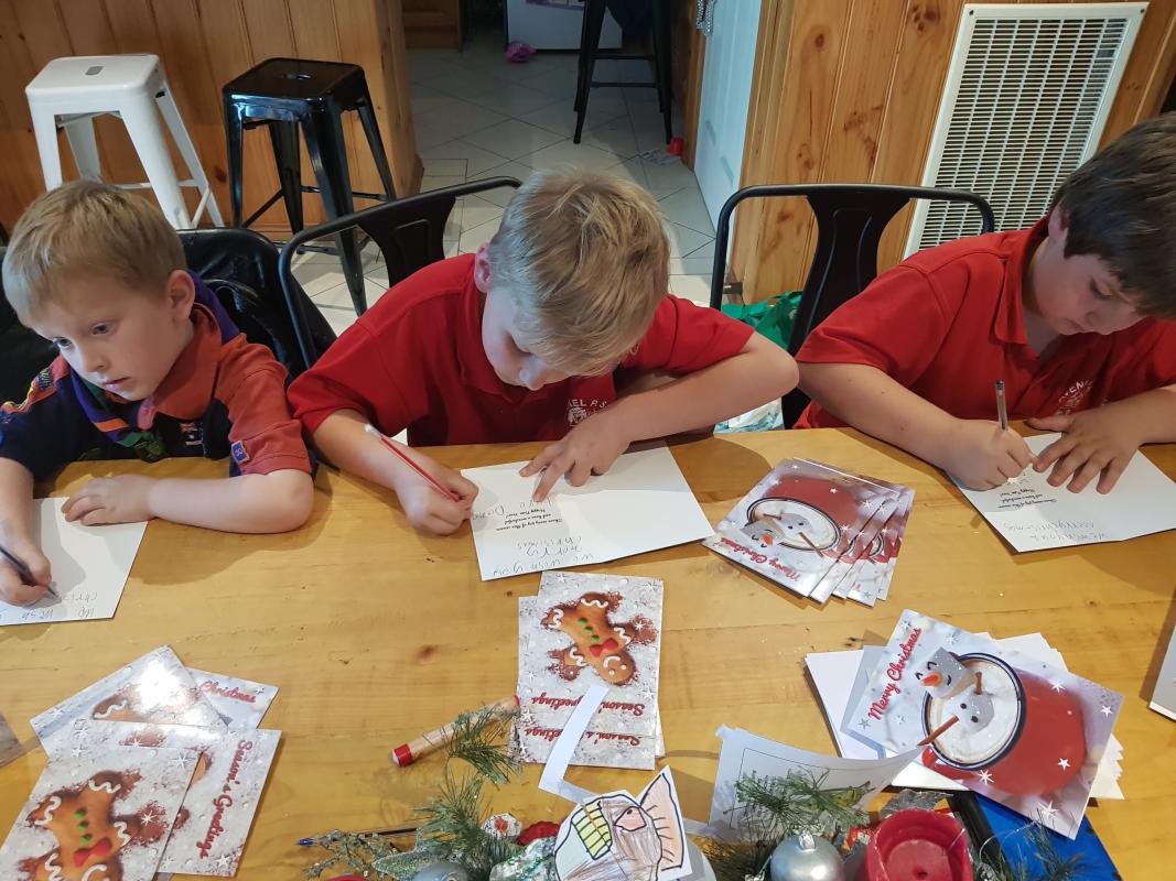 Christmas cards for the elderly 