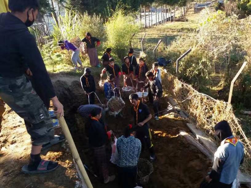 Service to community lhakhang construction 