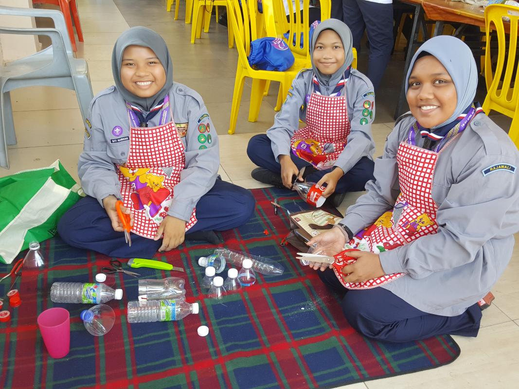 Sukaria kraf tangan botol