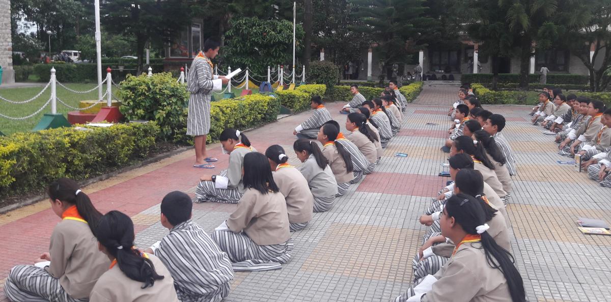 Scouting Values to the Nazhoen Scouts 