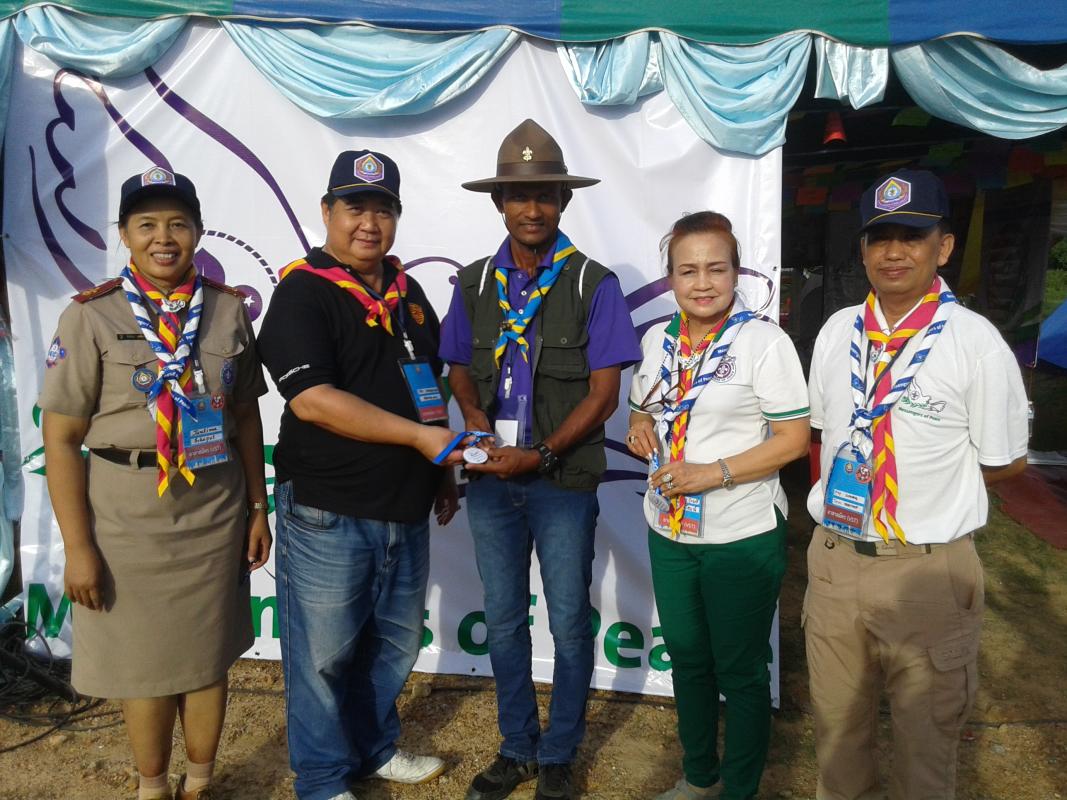 Volunteer scouts do good deeds to demonstrate their united loyalty and honor for the king