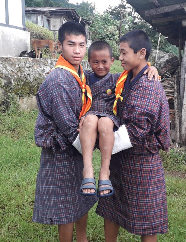 # Teaching First Aid using Scout Scarf