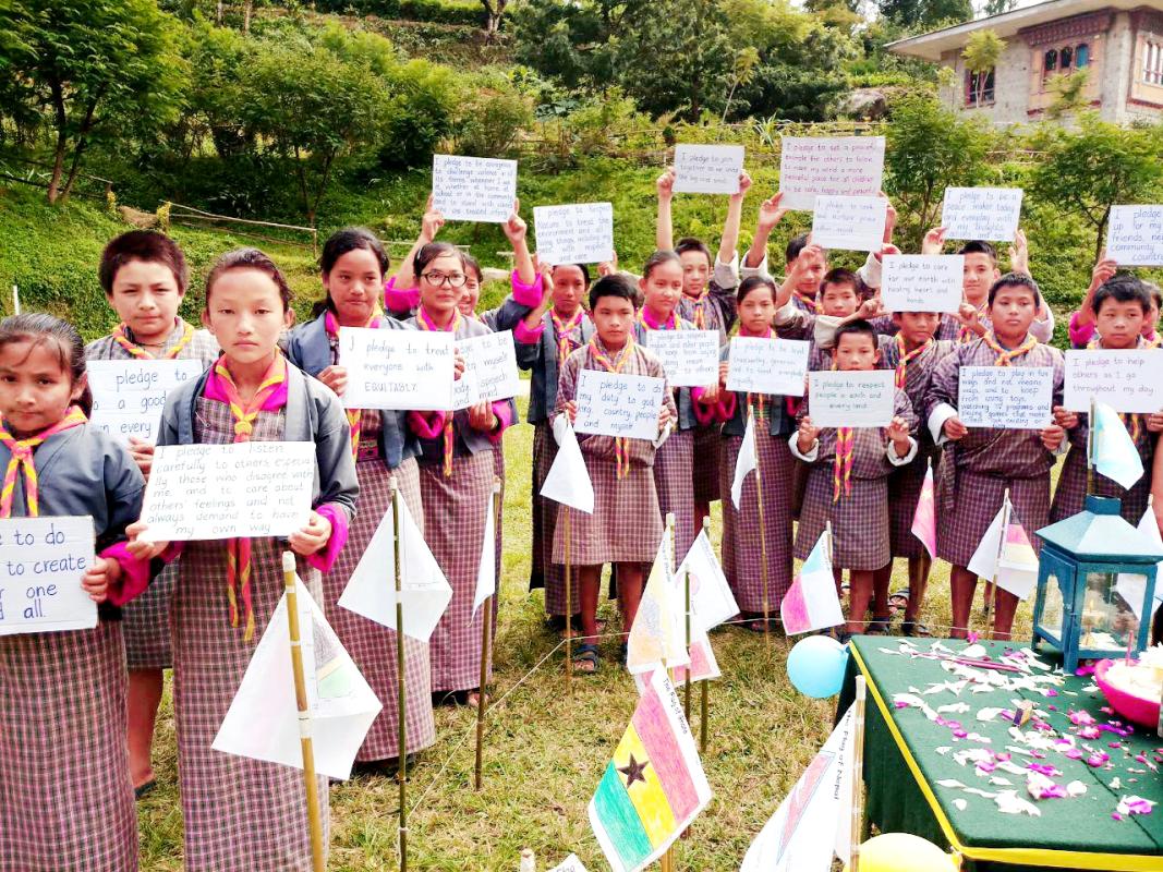 Peace pledges 