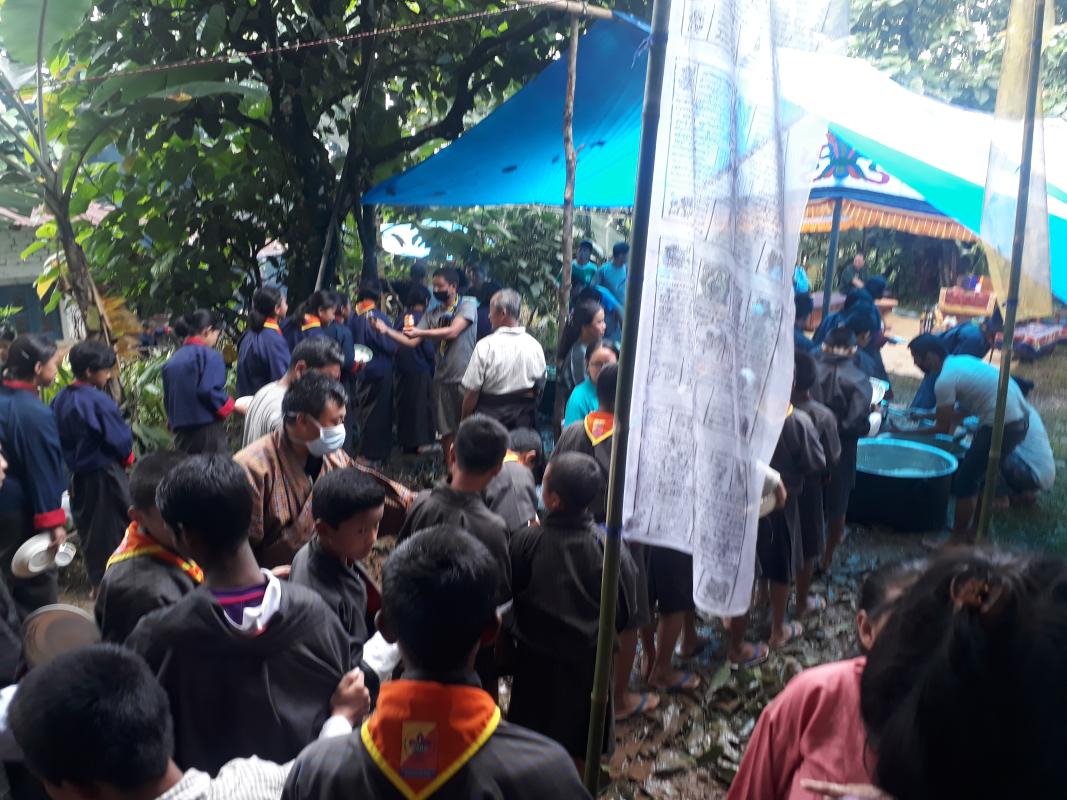 HELPING during Wang at Yoeseltse