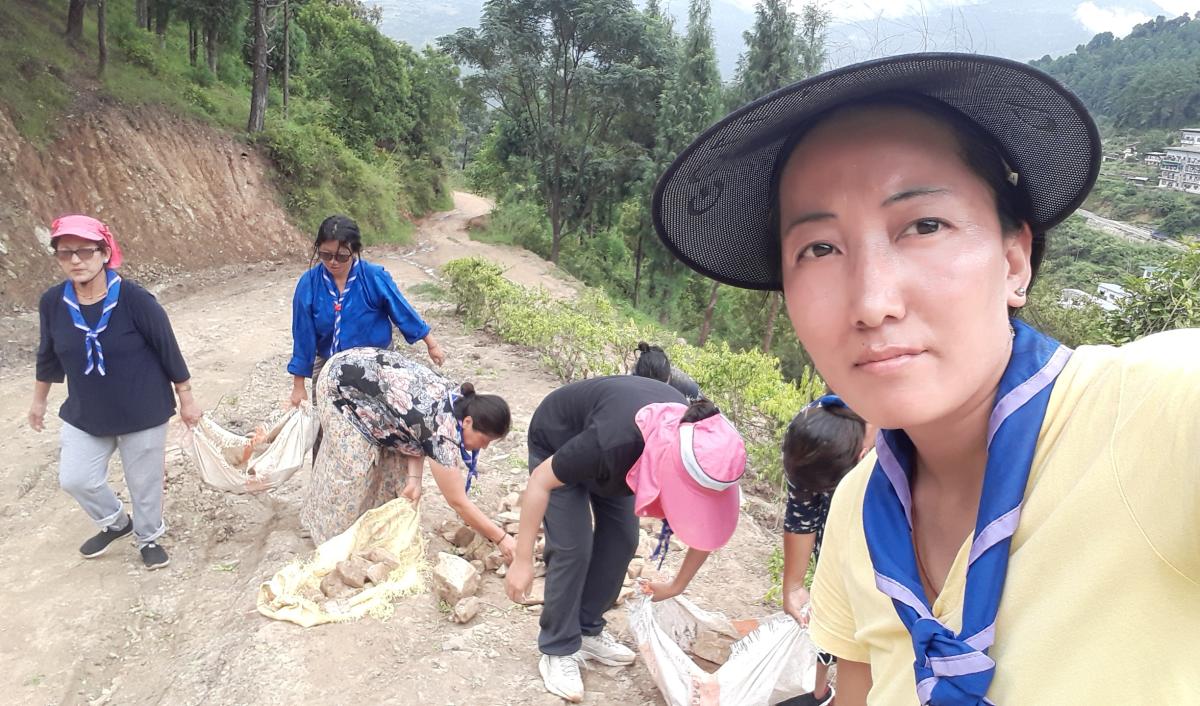 Community service for better community 