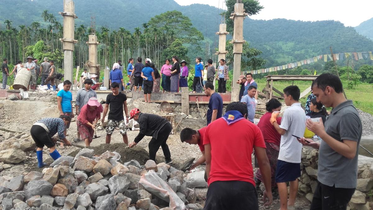 Service to Throema Tshogkhang