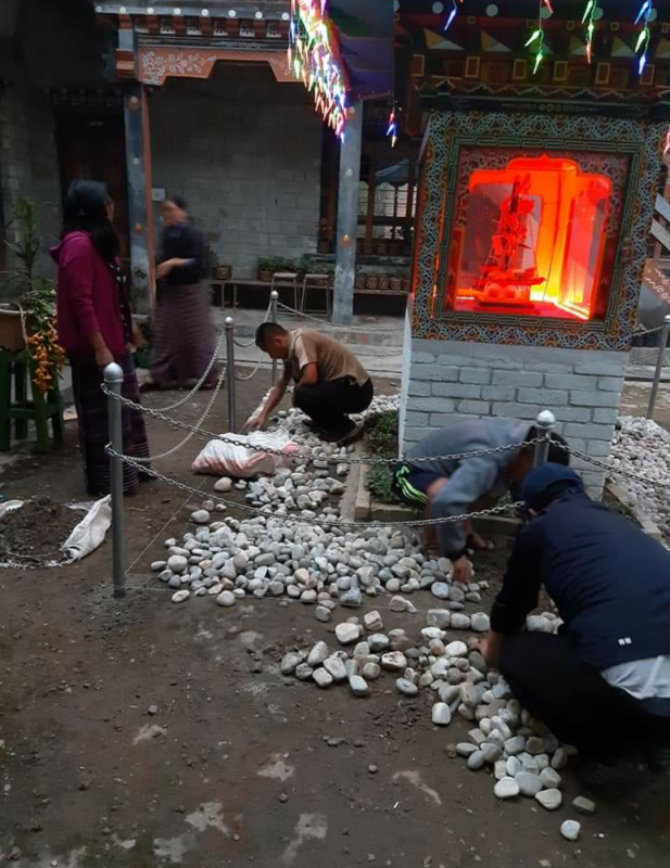 Construction of model depicting that knowledge is better than wealth